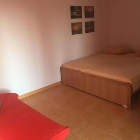 Toro Vista Casita - 1-2 Bedrooms Sayalonga Εξωτερικό φωτογραφία