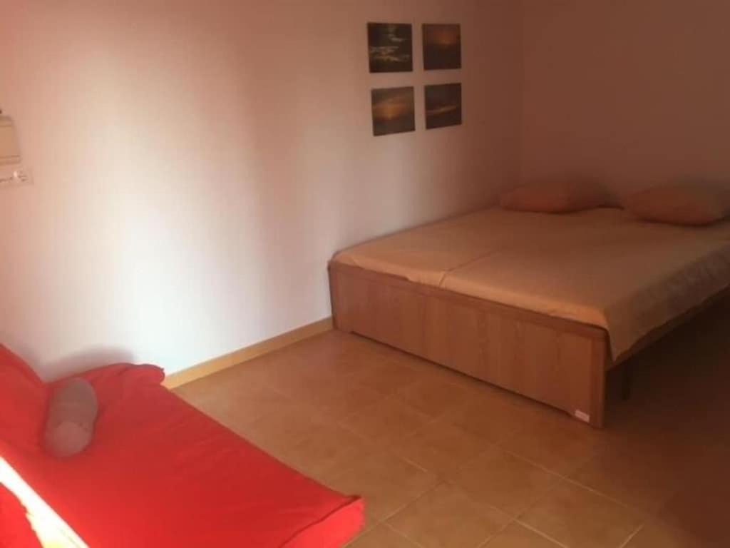 Toro Vista Casita - 1-2 Bedrooms Sayalonga Εξωτερικό φωτογραφία