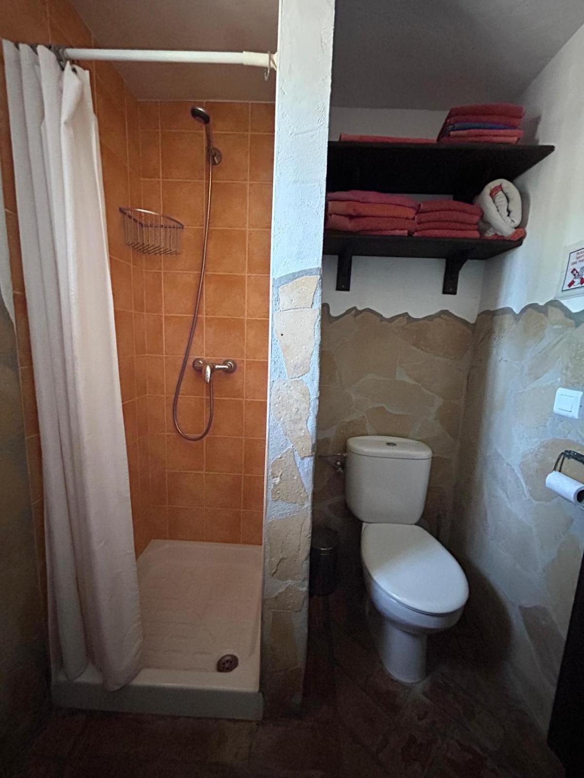 Toro Vista Casita - 1-2 Bedrooms Sayalonga Εξωτερικό φωτογραφία