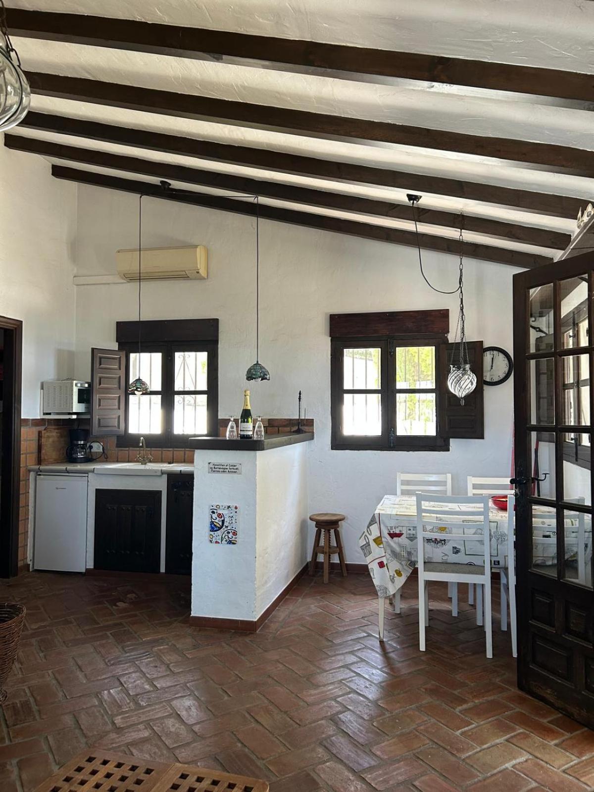 Toro Vista Casita - 1-2 Bedrooms Sayalonga Εξωτερικό φωτογραφία